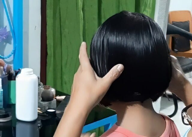Dedek Putri Makin Cantik dengan Medium Bob - Featured