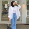 Hijab Hitam Kemeja Putih