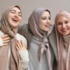 Tutorial Hijab Segi Empat Gaya Pita