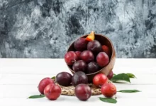 Masker Buah Plum Untuk Wajah Cara Alami Perawatan