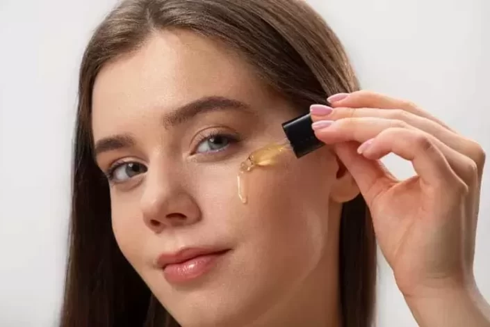 4 Manfaat Retinol Pada Skincare Untuk Kulit Wajah Semakin Glowing.jpg