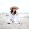 Raline Shah Saat Liburan Ke Pantai