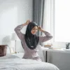 Cara memadukan warna hijab dengan outfit sehari hari.png