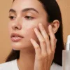 Cara mengatasi bruntusan dengan skincare yang tepat.png