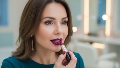 Pesta Makin Cetar di Usia 30-an, 40-an, 50-an? Ini Rahasia Makeup Party Glowing & Nggak Ketinggalan Zaman ala Salwa! ✨ - Featured