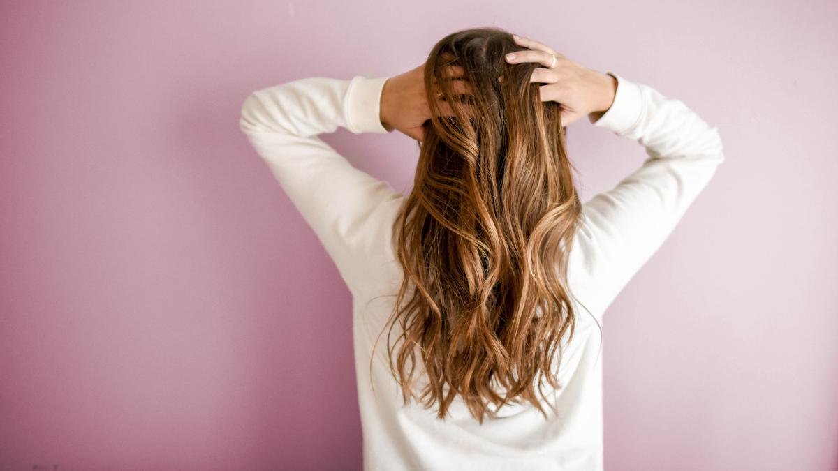 5 Tips Ampuh Agar Rambut Cepat Tumbuh Panjang.jpg