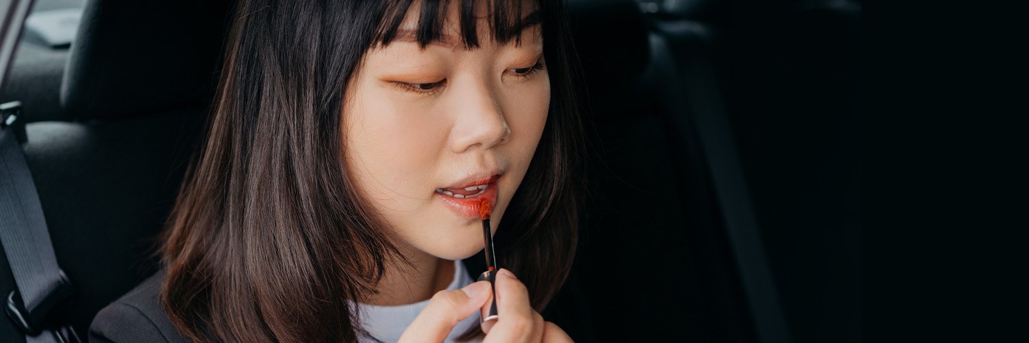 Female Daily Editorial 5 Produk Makeup Multifungsi Untuk Si.jpg