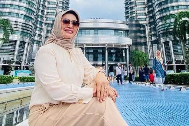 6 Gaya Hijab Paling Modis Dan Populer Untuk Gaya Anda.jpg