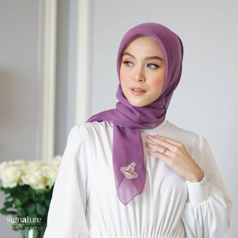 Pashmina Hingga Turban Ini 7 Jenis Jilbab Yang Harus Dimiliki.jpg