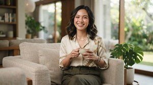 Ini Urutan Makeup Wisuda Dandan Sendiri di Rumah